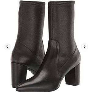 Stuart Weitzman bootie 6.5